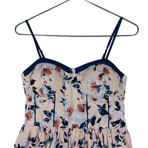 Band of Gypsies Floral Mini Dress - Cream and Blue - Picture 4 of 12